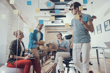 二手苹果笔记本macbook卖多少钱