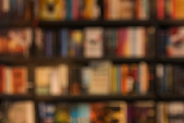 在昆明地区配置2000-2500的电脑能玩魔兽世界就好